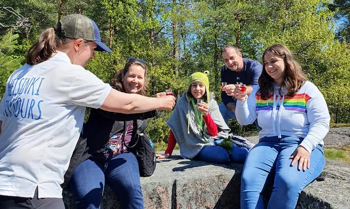 Private TukTuk Helsinki City and Forest Experience