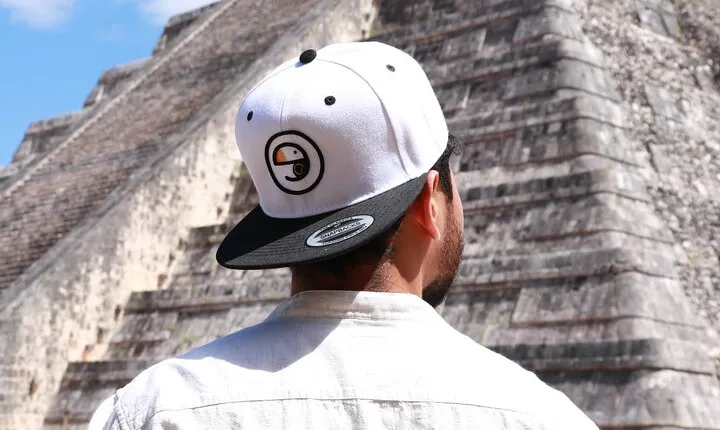 2-day tour: Isla Mujeres catamaran and Chichen Itzá