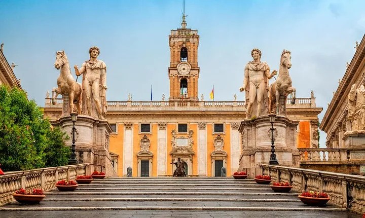 Capitoline Museum Experience with Multimedia Video