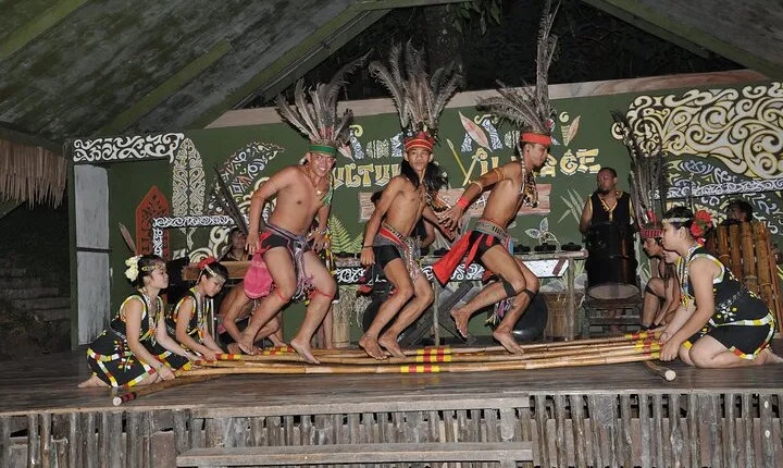 Mari Mari Culture Village with 5 Native House led by Guide