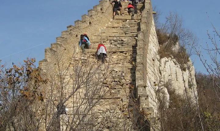 2 Sections Great Wall Hiking Tour to Mutianyu & Huanghuacheng