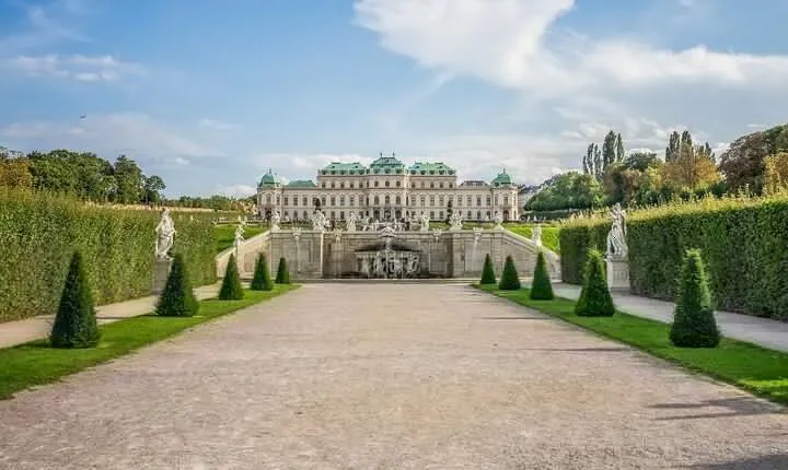 The Best of Vienna: Private Tour including Schönbrunn Palace