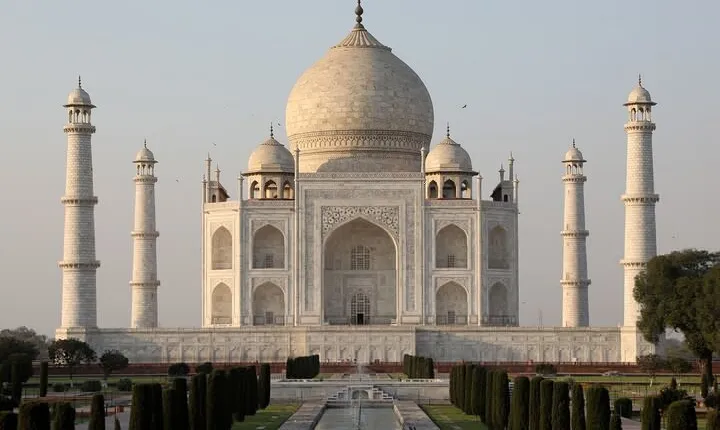 Private Agra Taj Mahal Tour Package From Delhi