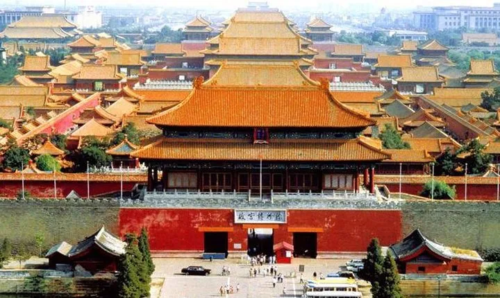 Private Day of Tiananmen Square, Forbidden City And Badaling Great Wall