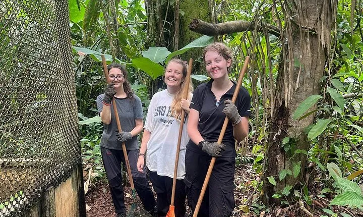 Full Day Volunteer at Wildlife Sanctuary