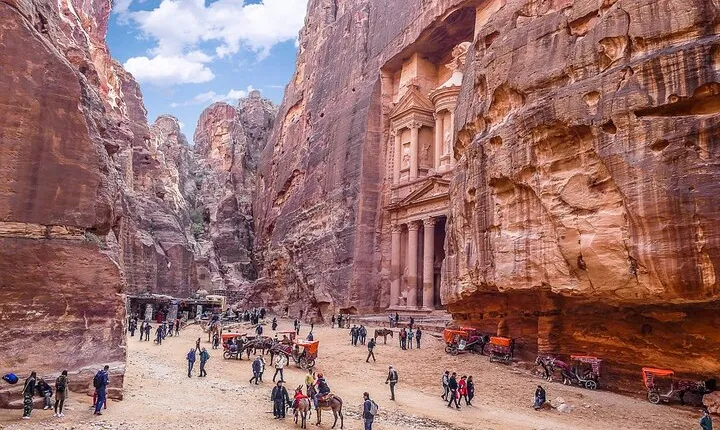 2 Day Private Tour to Petra and Wadi Rum from Amman 