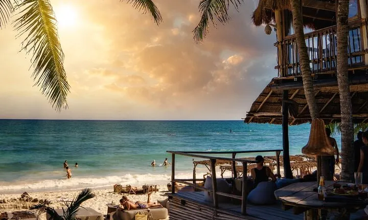 Private Day Trip From Tulum to Cancun, English Speaking Driver