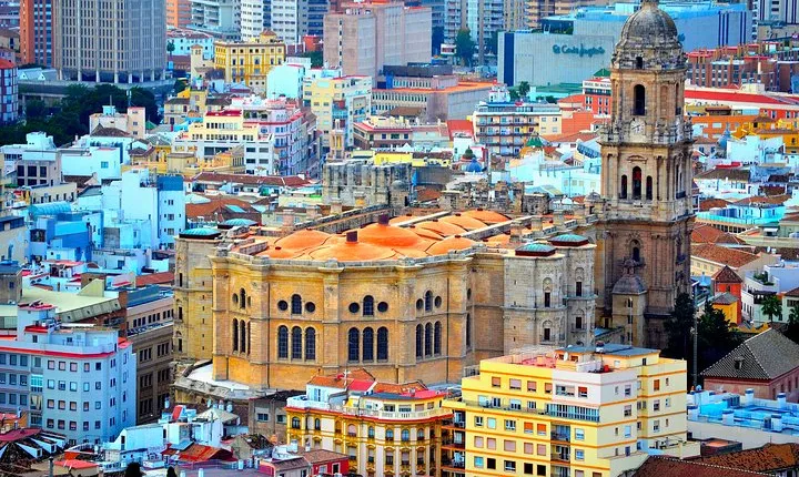 Private 9-hour Shore Excursion from Motril Cruise Port to Malaga