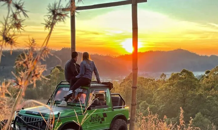 Batur Sunrise Jeep Tour with Natural Hot Springs