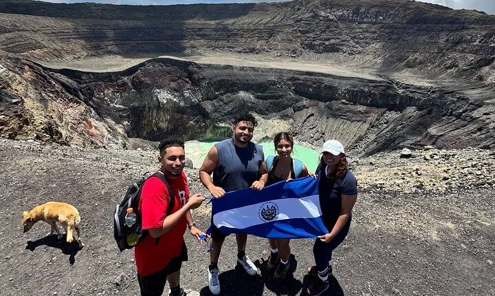 Santa Ana Volcano Hike + Coatepeque Lake: Easy Trail & Epic Views