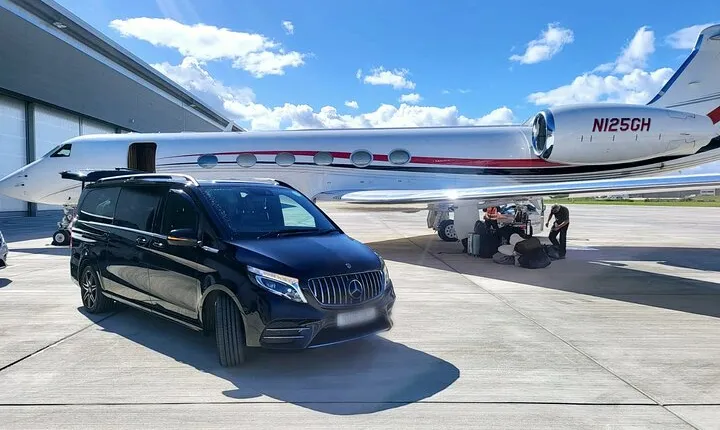 Chauffeur Limo Service From Heathrow Airport to London any Hotels