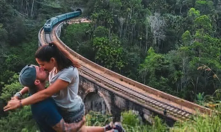 Private Ravana Falls and Nine Arches Bridge Ella Tour from Galle