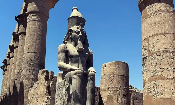 Private Luxor Overnight Tour with Hot Air Balloon from Hurghada