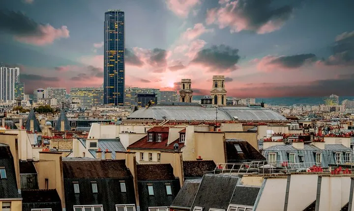 Paris Montparnasse Tower Guided Tour with Best View of the City