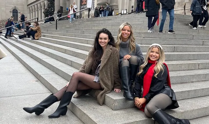 New York City Gossip Girl TV Show Sites Bus Tour