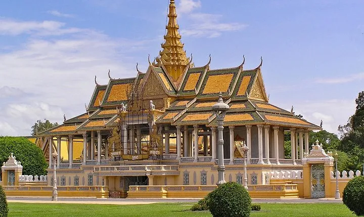 Phnom Penh Private Highlights Tour