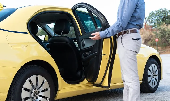 From Athens City Center to Athens Airport Taxi