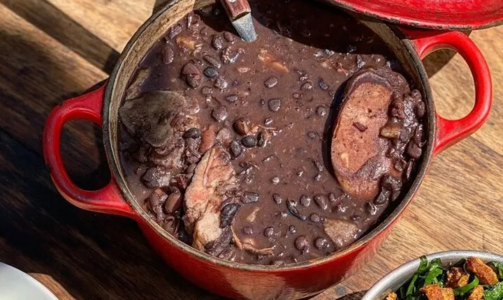 Favela Feijoada Experience