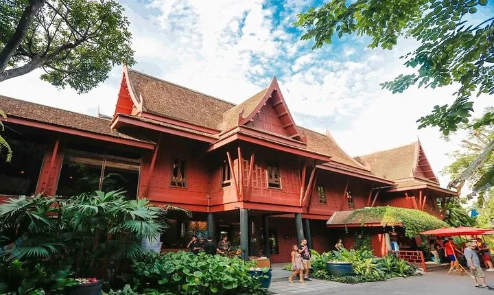 Jim Thomson's House & Suan Pakkard Palace Tour