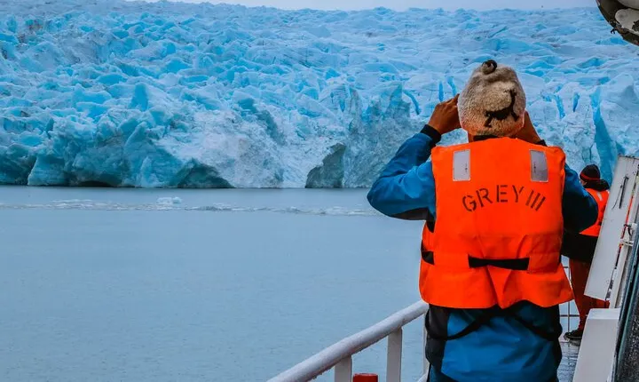 Navigation to Grey Glacier from Puerto Natales