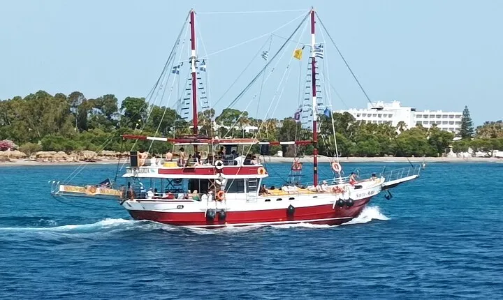 Luxury Transfer and 3 Island Cruise from Kos