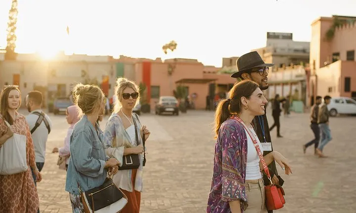 Marrakech: Madrasa Ben Youssef, Secret Garden, Souk & Medina Tour