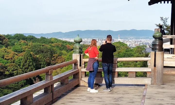 Kyoto: Sunrise Serenity at the Sacred Kiyomizu-dera Temple