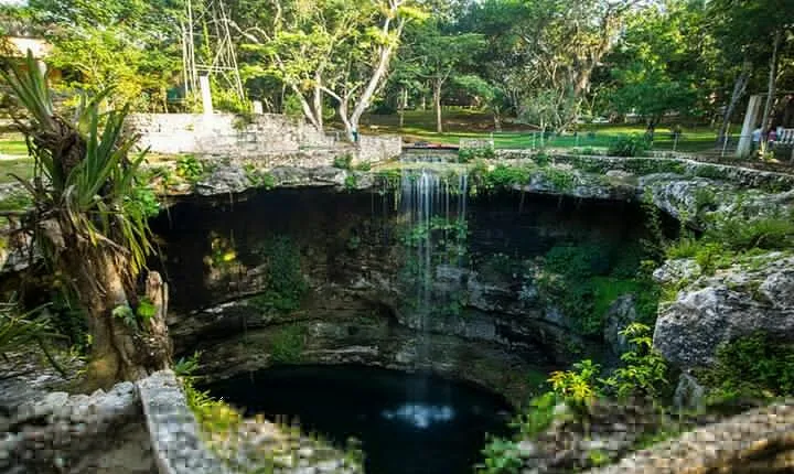 Chichen Itza and Cenote Full Day Tour from Playa del Carmen