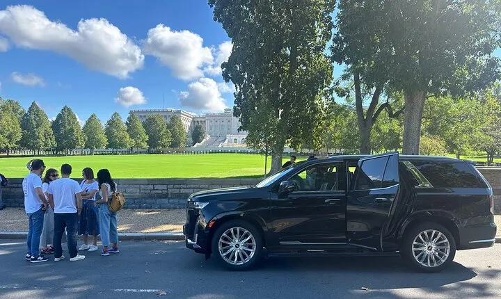 Washington D.C. Private Tour Luxury SUV Self Guided