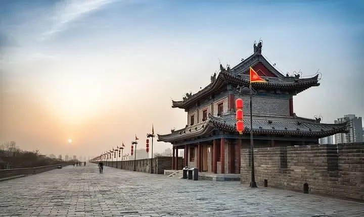 Full-Day Private Guided Sightseeing Tour of Xi'an with Lunch