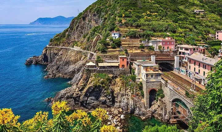 Discover the Magic of Cinque Terre:Private Day Trip from Florence