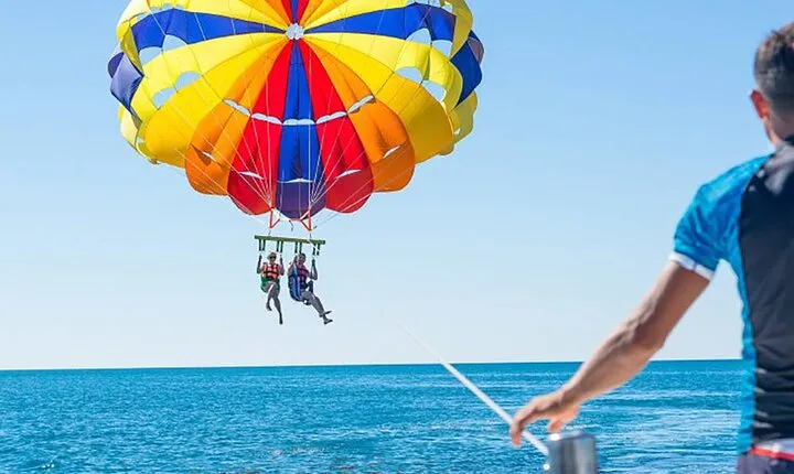 Parasailing Adventure with Private Transfer From Hurghada