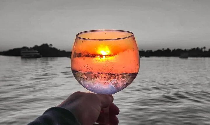  Zambezi River Cruise Sunrise Luxury