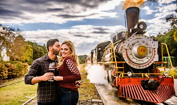 Wineries of the South, Maria Fumaça Train and Italian Epic Park