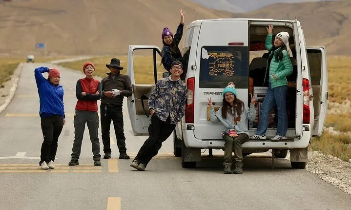 13 Day Classic Tibet Tour on Flight and Soft Sleeper Train