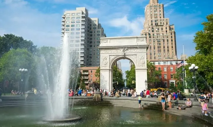 Manhattan’s Famous Artists: Exploration Game and Tour
