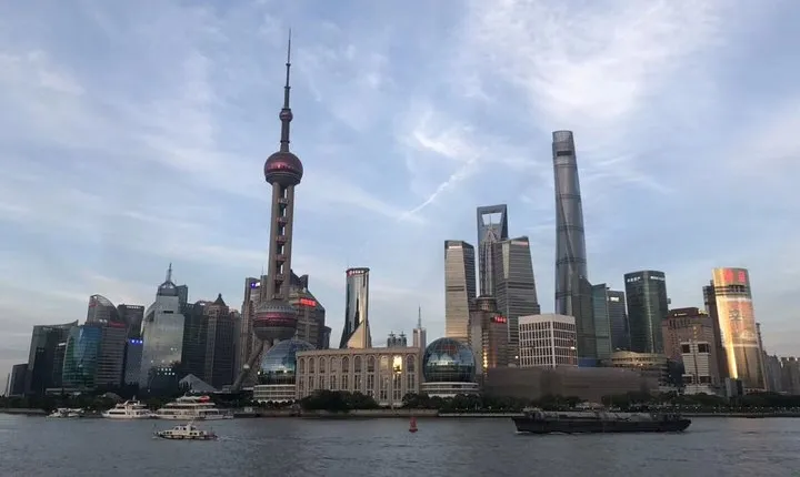 4-Day private tour from Chengdu to Shanghai