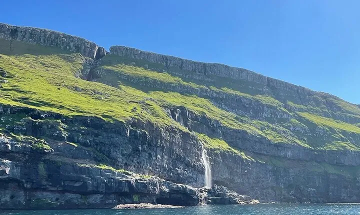 2-Hour Boat Trip in Faroe Island