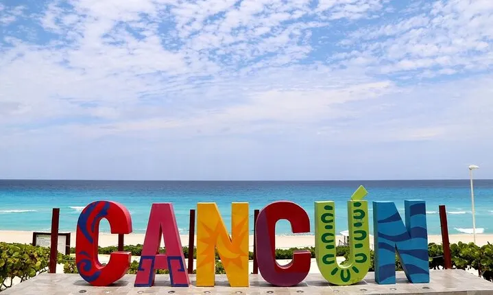 Cancun City Tour + El Meco Ruins Round Transportation