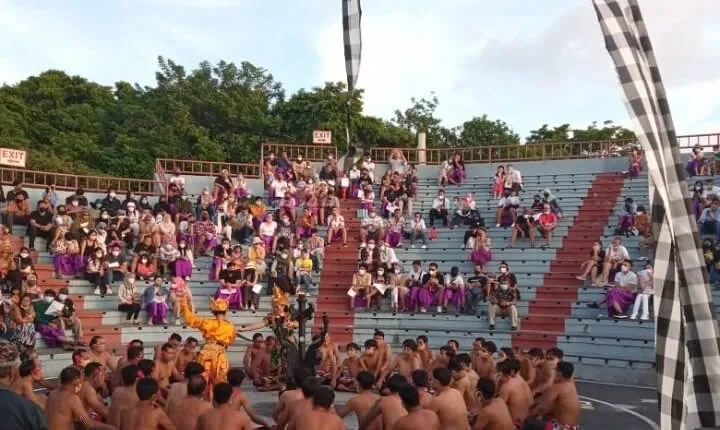 All Inclusive Kecak Dance and Uluwatu Temple Admission Ticket