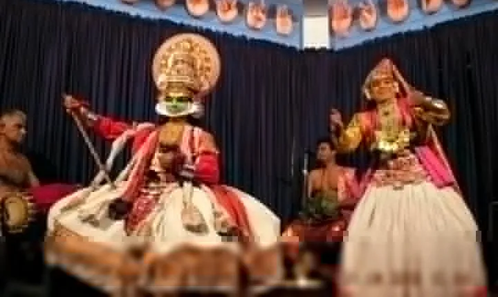 Private Tour: Kochi City Tour and Kathakali Dance Performance