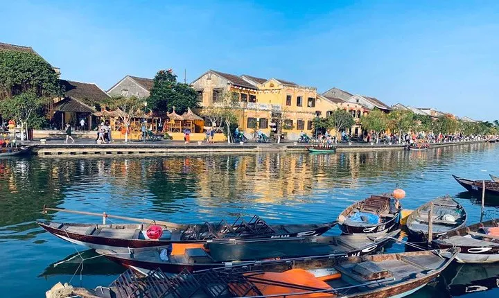 Hoi An Ancient Town Guided Walking Tour from Danang/ Hoi An