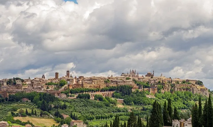 ROME LUXURY TOUR: Orvieto Private tour from Rome