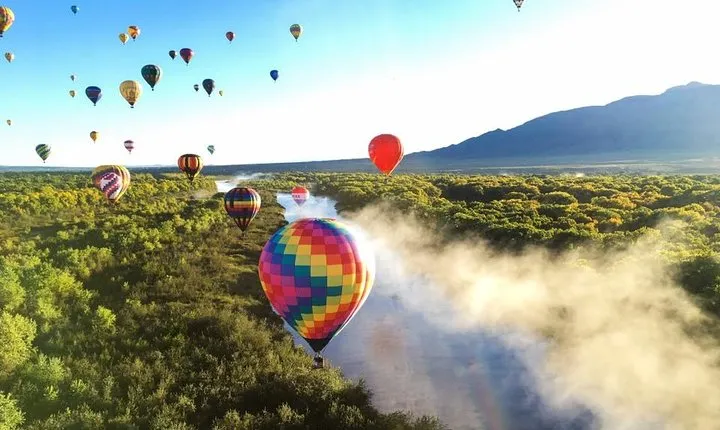 Albuquerque Hot Air Balloon Rides at Sunrise