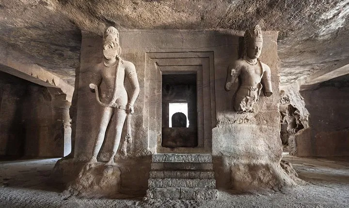 All inclusive Elephanta Caves Guided Tour