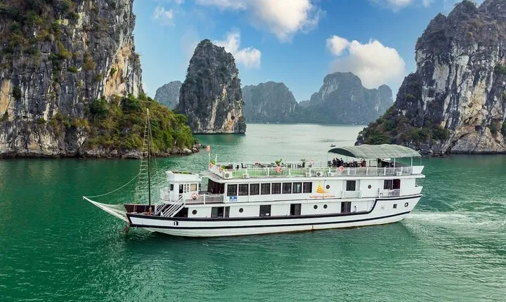 Halong Bay 2 Days 1 Night Traditional Boat 