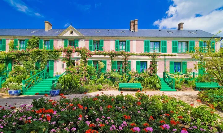 Full Day Giverny Monet's Gardens & Palace of Versailles