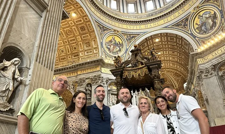 Skip-the-Line Vatican and Sistine Chapel Tour with Private Guide