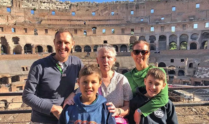 Kid-Friendly Colosseum & Roman Forum Tour with local guide