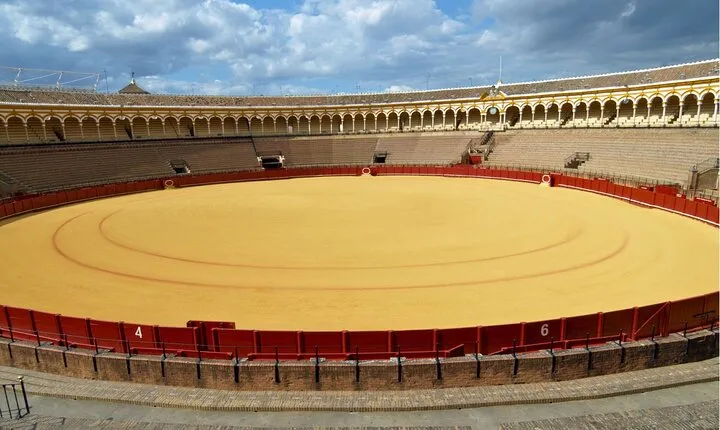 Seville Maestranza Bullring Tour with Audio Guide